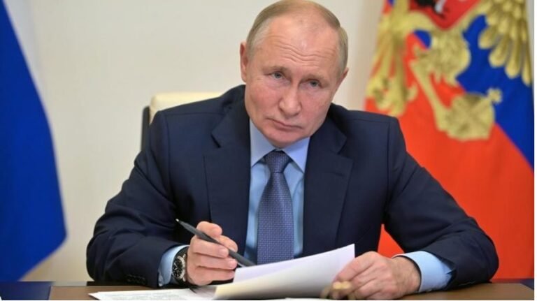 How rich is Vladimir Putin 2022