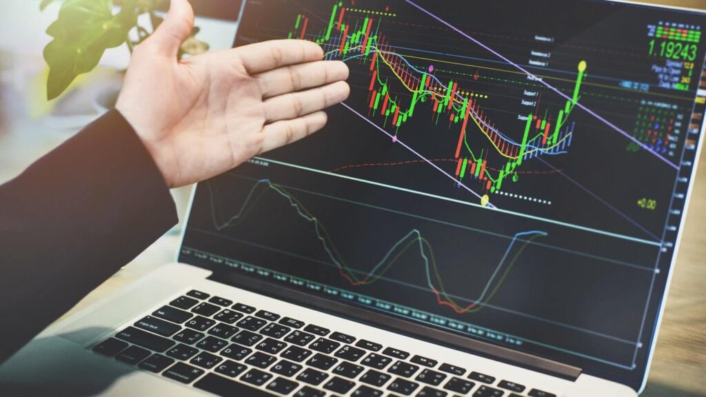 How to Use Technical Indicators in Forex Trading