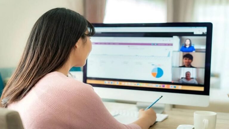 Hyderabad Embraces EdTech: Digital Boards for Modern Teaching 1 Hyderabad Embraces EdTech: Digital Boards for Modern Teaching